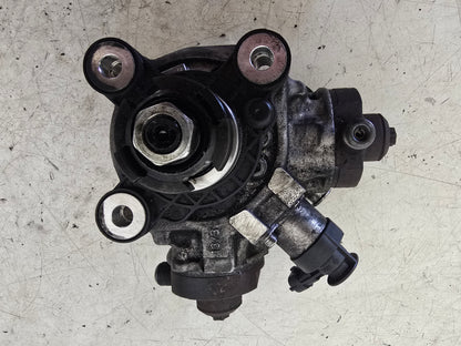 2007 Volvo C30 2.4 Diesel Fuel Pump 31272896
