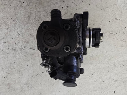 2007 Volvo C30 2.4 Diesel Fuel Pump 31272896