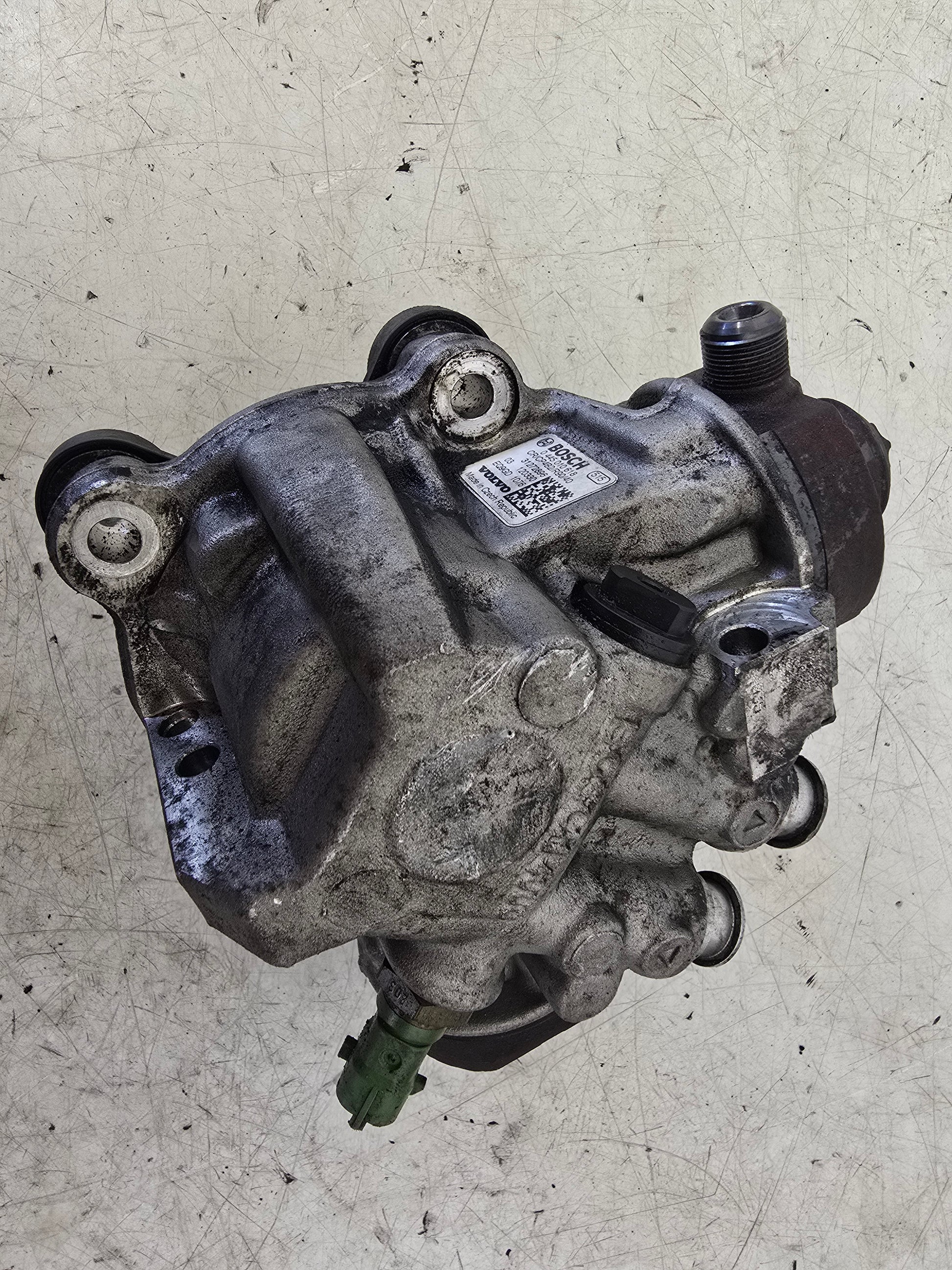 2007 Volvo C30 2.4 Diesel Fuel Pump 31272896