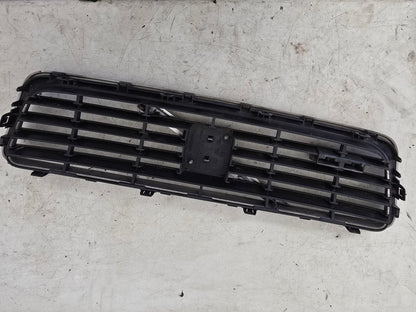 2008-2011 Volvo C30 Bumper Grille Silver 30657194