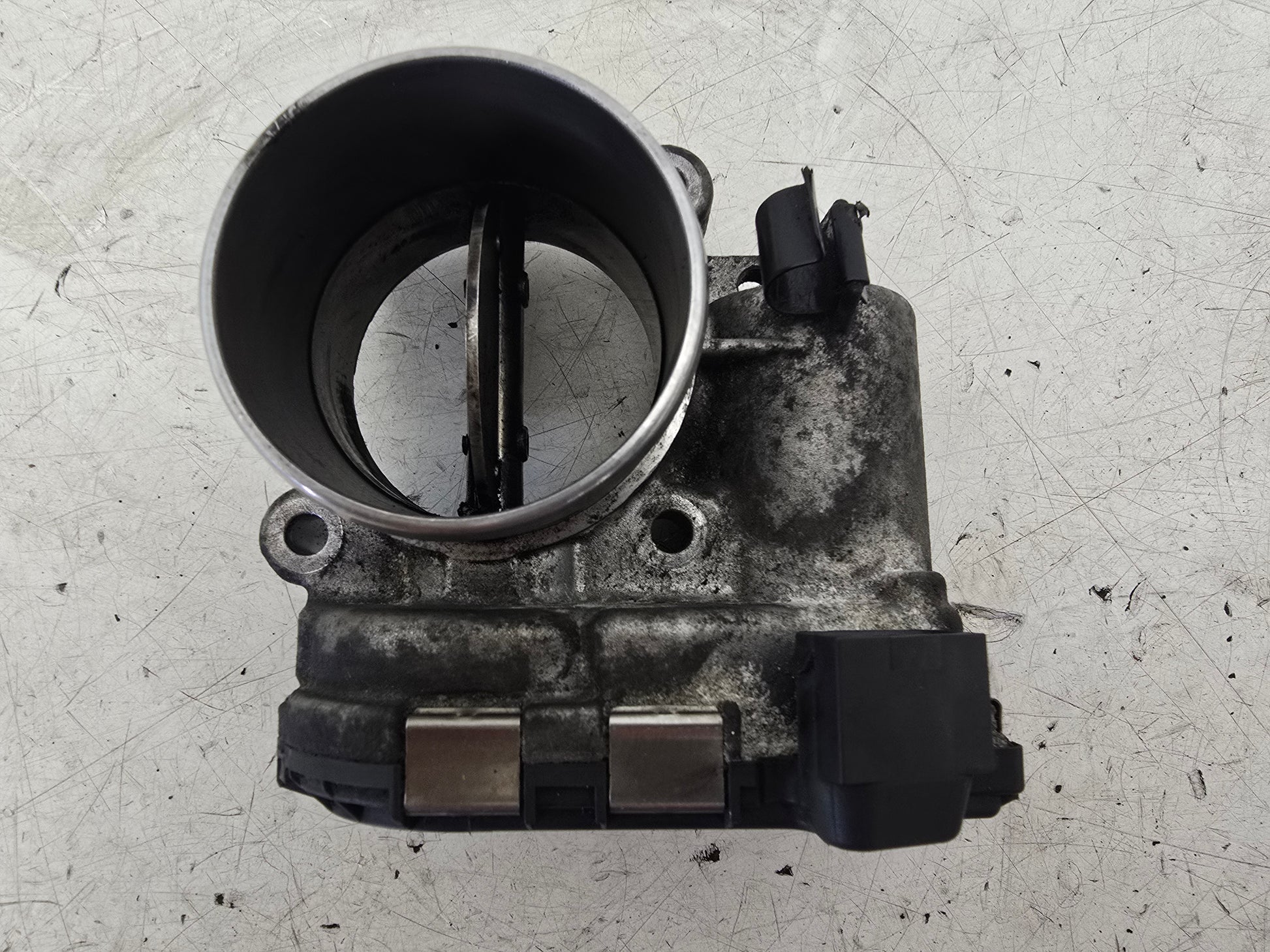 2016 Volvo V60 D3 Throttle Body 31216665