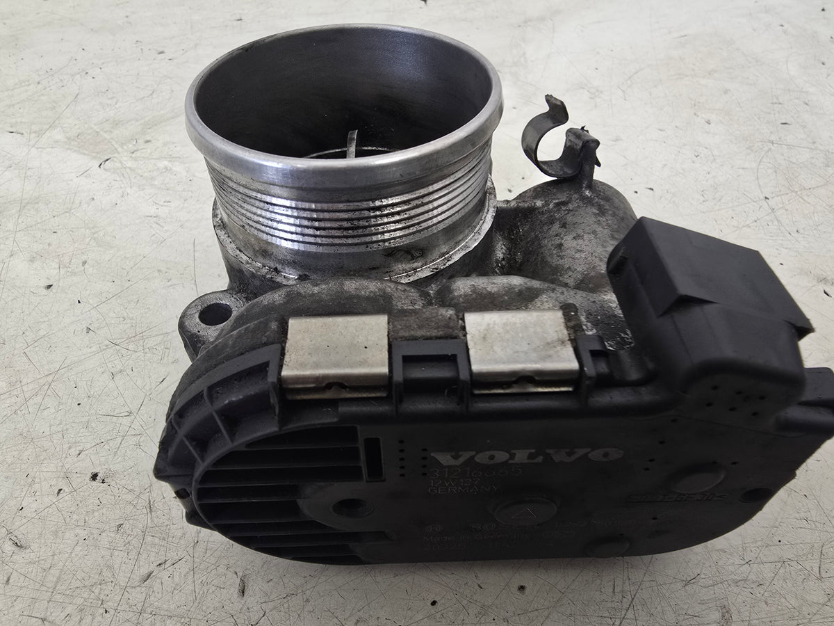 2016 Volvo V60 D3 Throttle Body 31216665