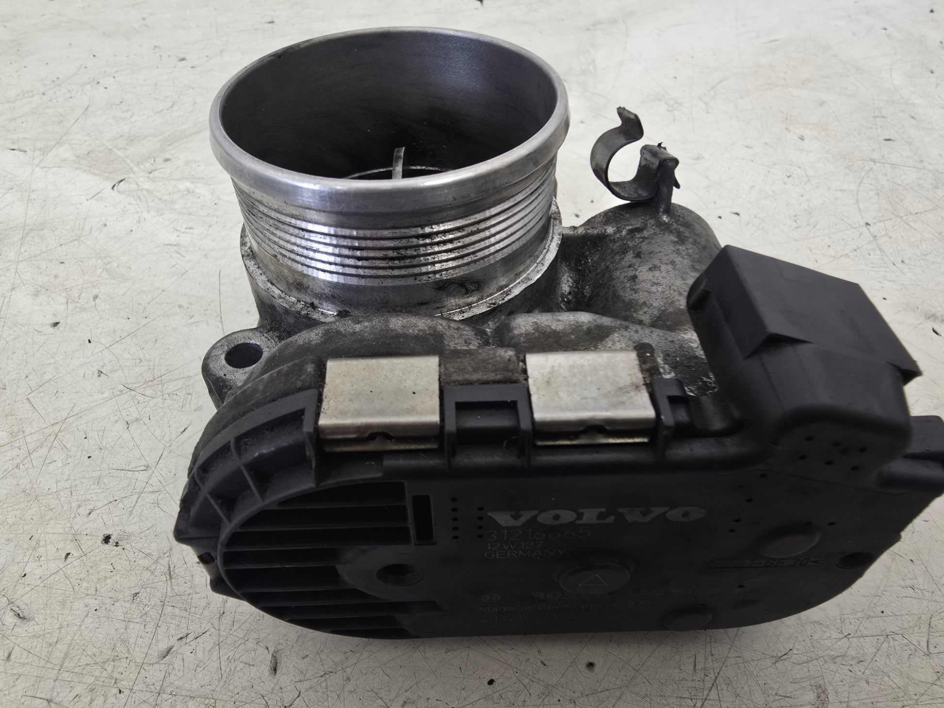 2016 Volvo V60 D3 Throttle Body 31216665