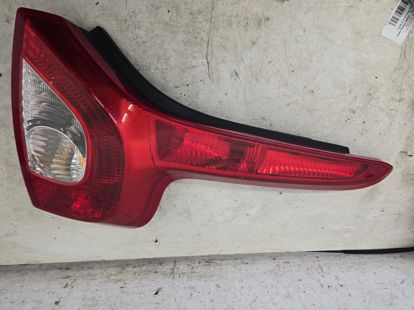 2006-2013 Volvo C30 Driver Side Rear Light 31213914