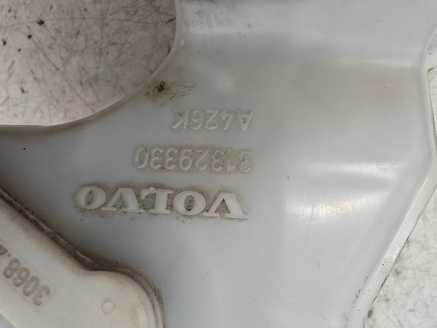 2014 Volvo V40 Brake Master Cylinder and Fluid Reservoir 1.6 Diesel RHD