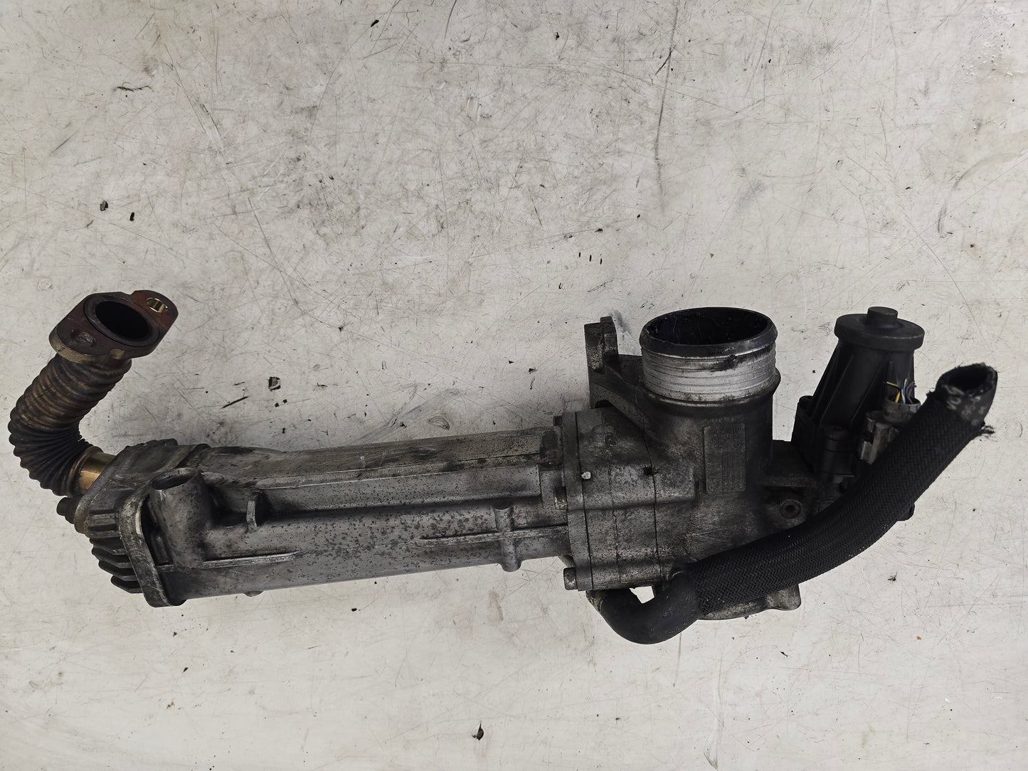 2008-2016 Volvo V60 2.0 D3 Diesel EGR Valve and Cooler 31325030