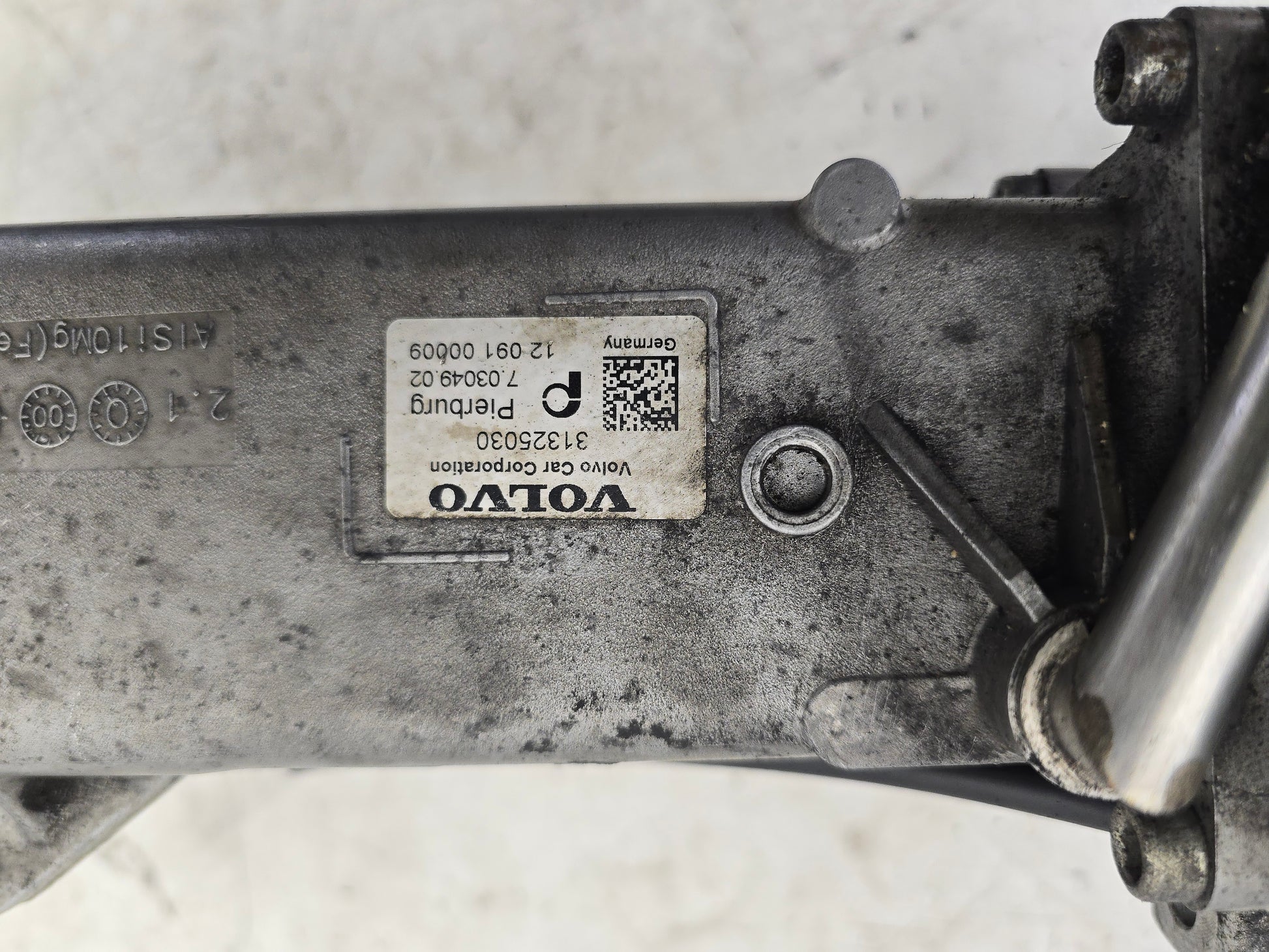 2008-2016 Volvo V60 2.0 D3 Diesel EGR Valve and Cooler 31325030