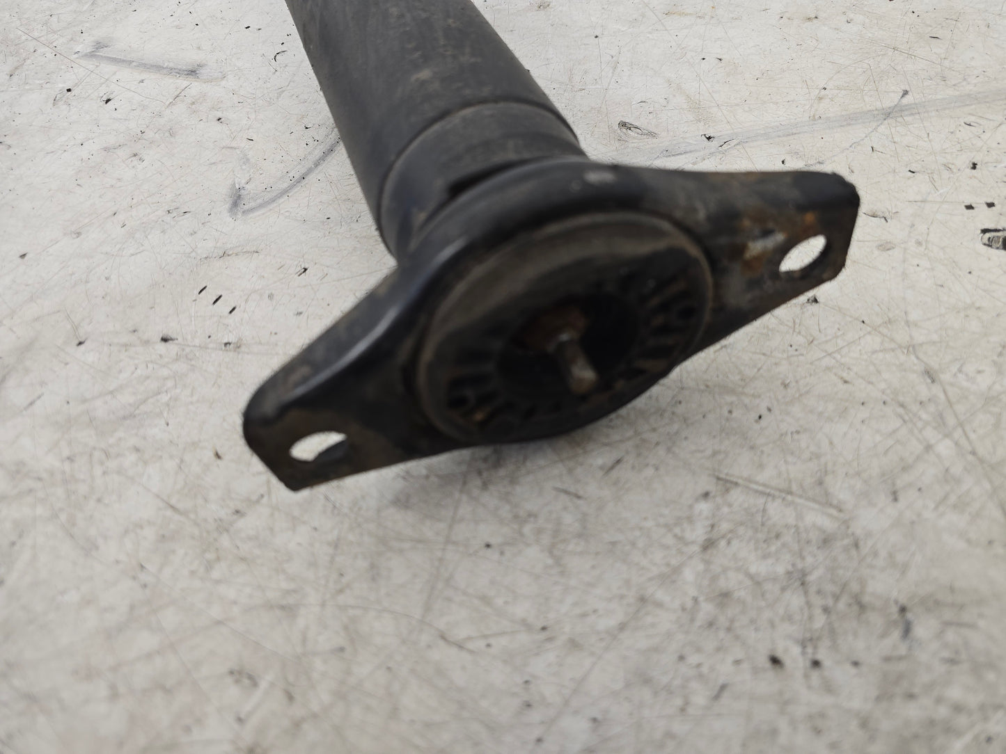 2012 Volvo V60 D3 Rear Shock Absorber 31340700