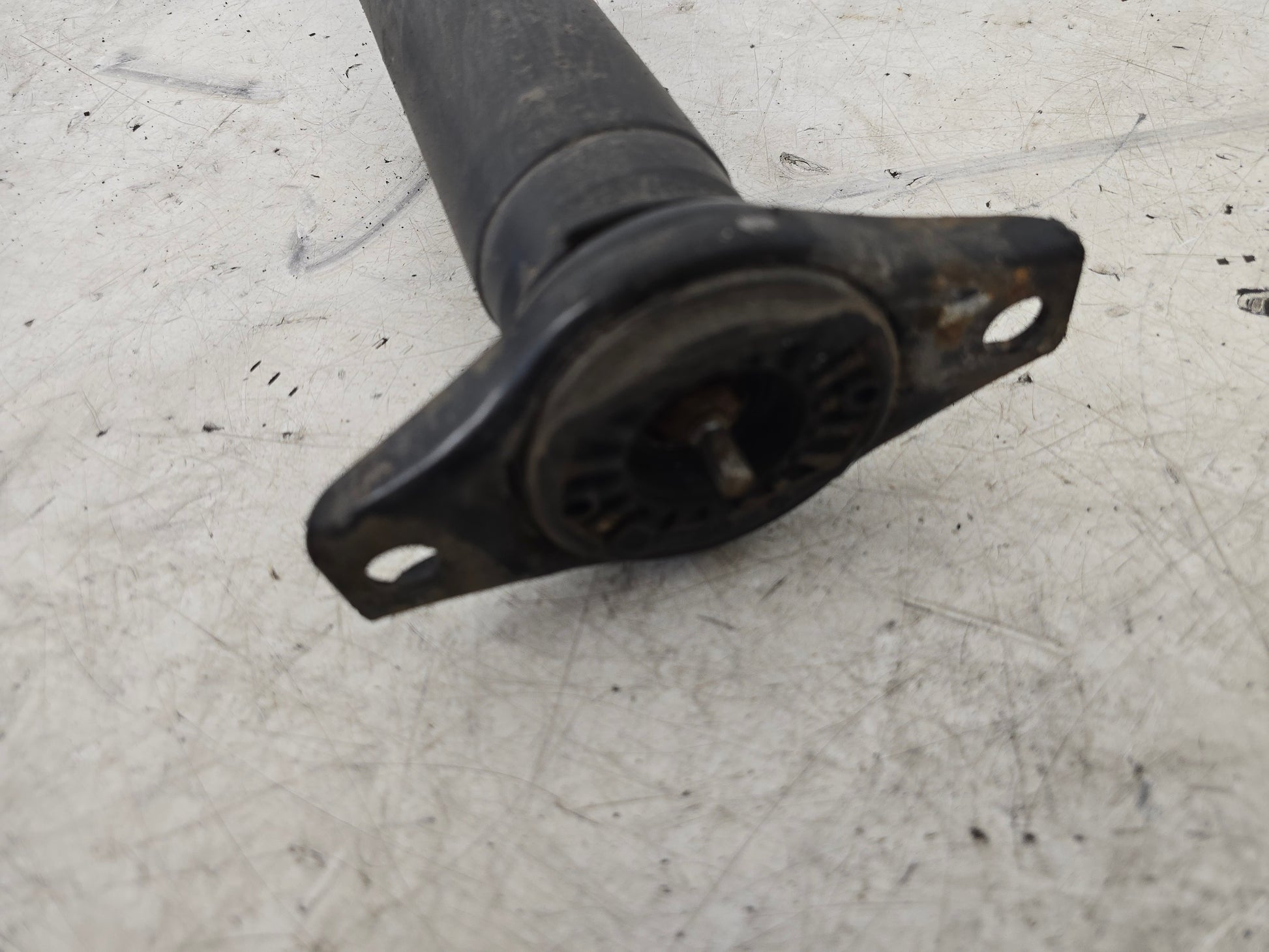 2012 Volvo V60 D3 Rear Shock Absorber 31340700