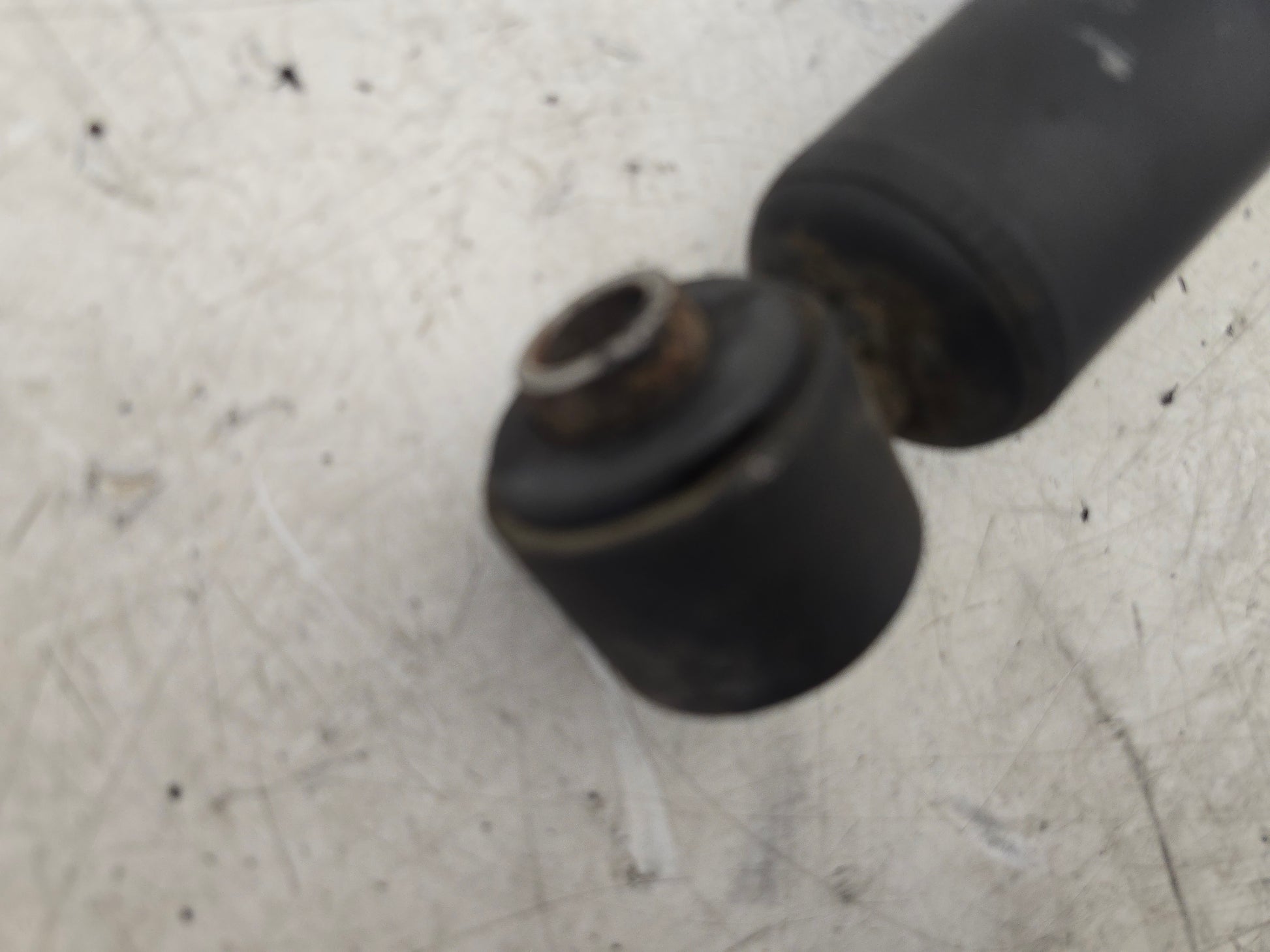 2012 Volvo V60 D3 Rear Shock Absorber 31340700