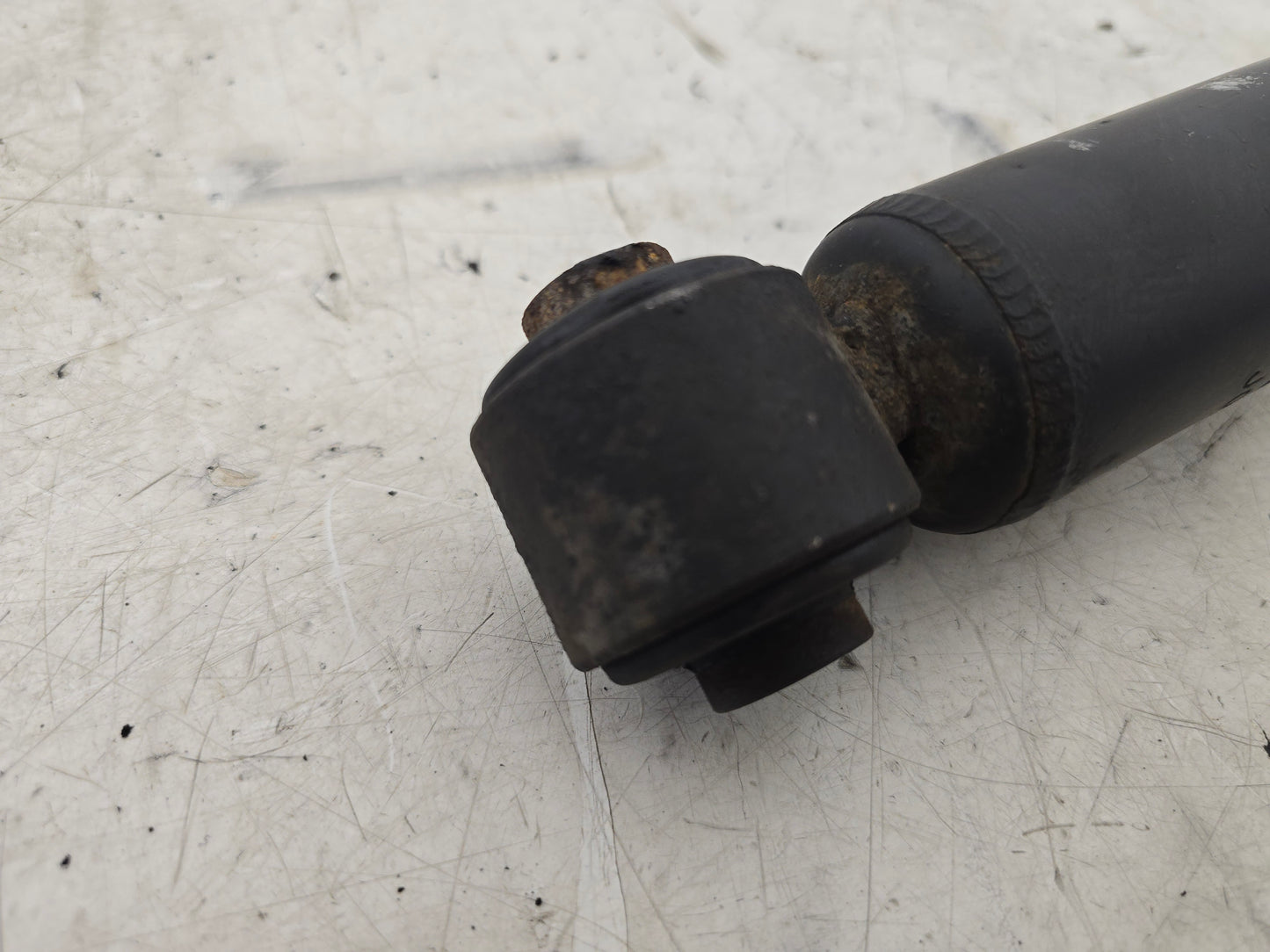 2012 Volvo V60 D3 Rear Shock Absorber 31340700