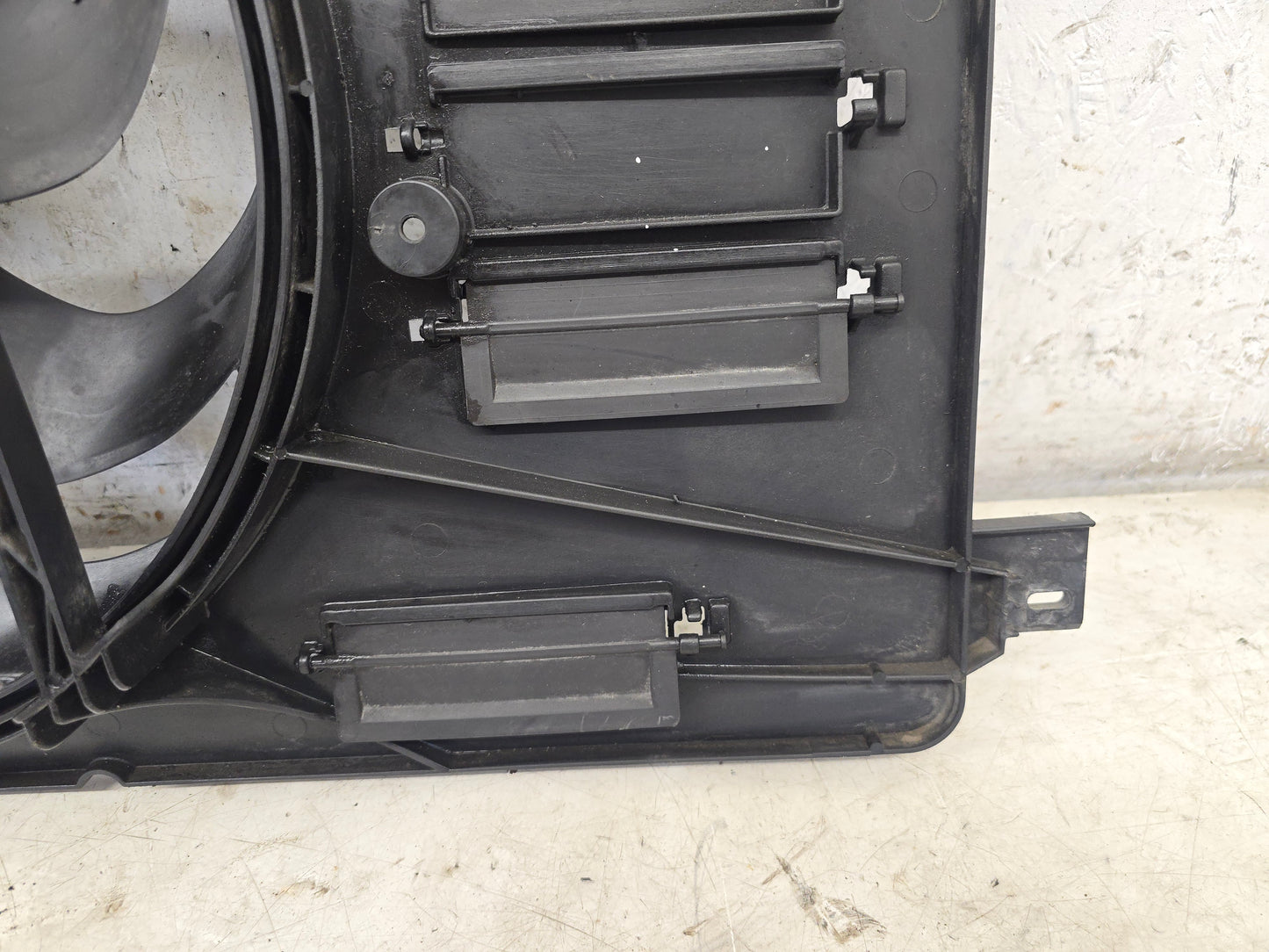 2010-2018 Volvo V60 D3 Radiator Fan and Cowling 31293778