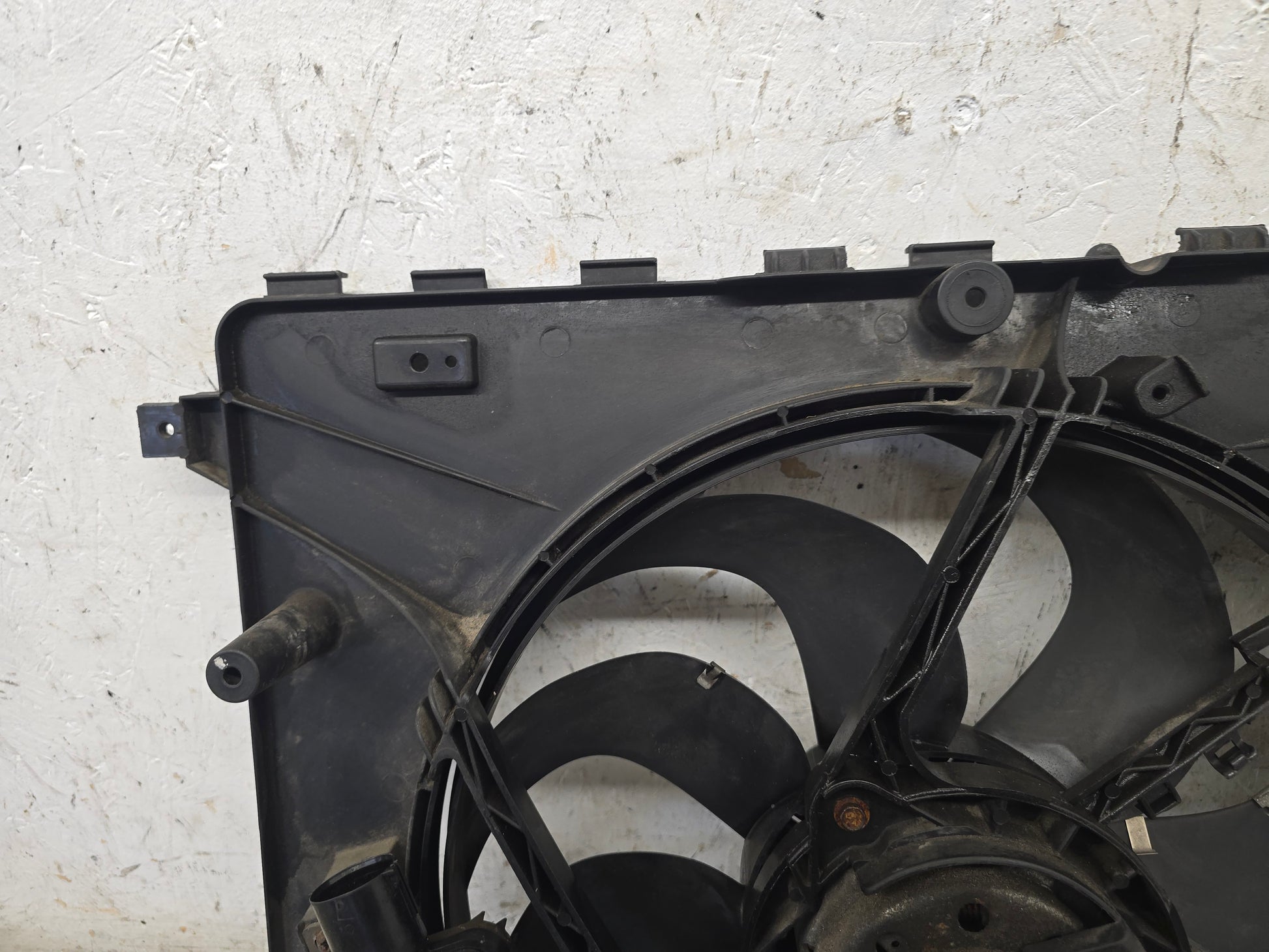 2010-2018 Volvo V60 D3 Radiator Fan and Cowling 31293778