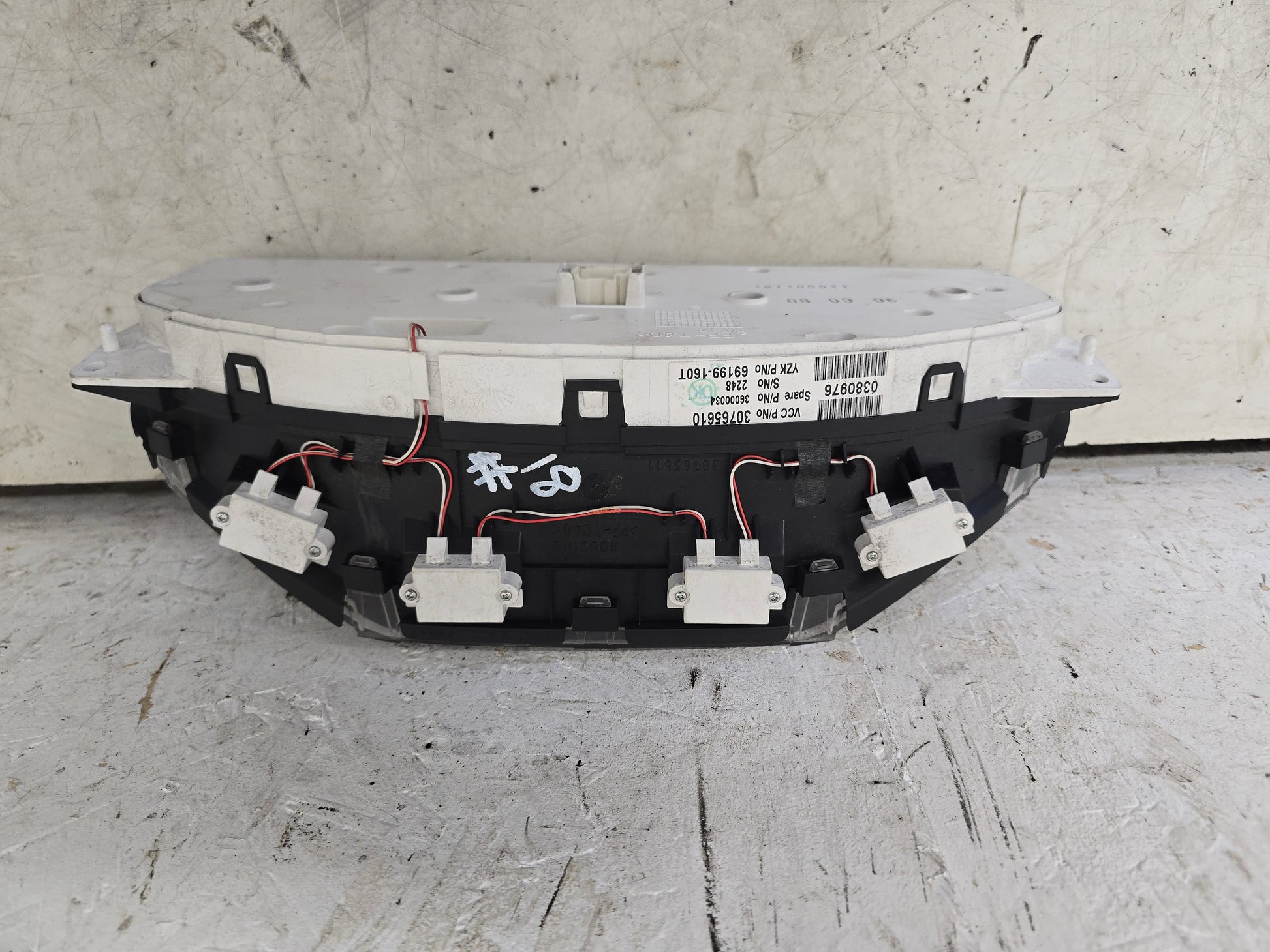 2006-2014 Volvo XC90 D5 Instrument Cluster 30765610