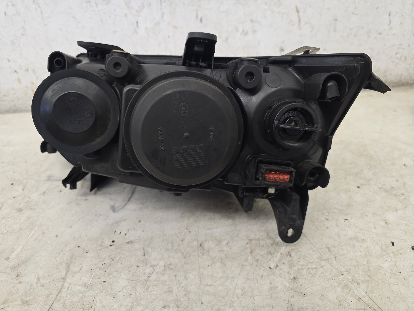 2003-2007 Saab 9-3 YS3F Convertible Driver Side Headlight — Stock 9680