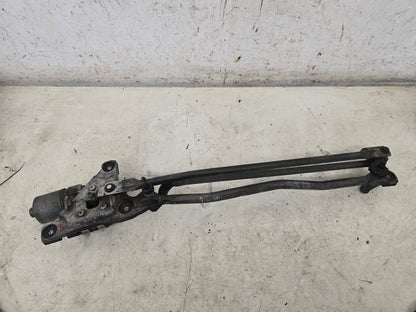 2004-2016 Volvo V50 C30 Front Wiper Motor & Mechanism 30699343