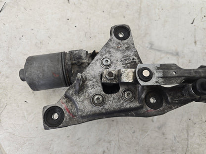 2004-2016 Volvo V50 C30 Front Wiper Motor & Mechanism 30699343