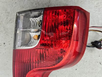 2002-2016 Volvo XC90 D5 Rear Left Passenger Light Assembly 30678989