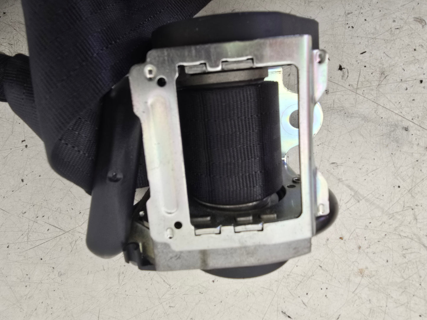 2003-2018 Volvo XC90 Right Rear Seat Belt 6841768