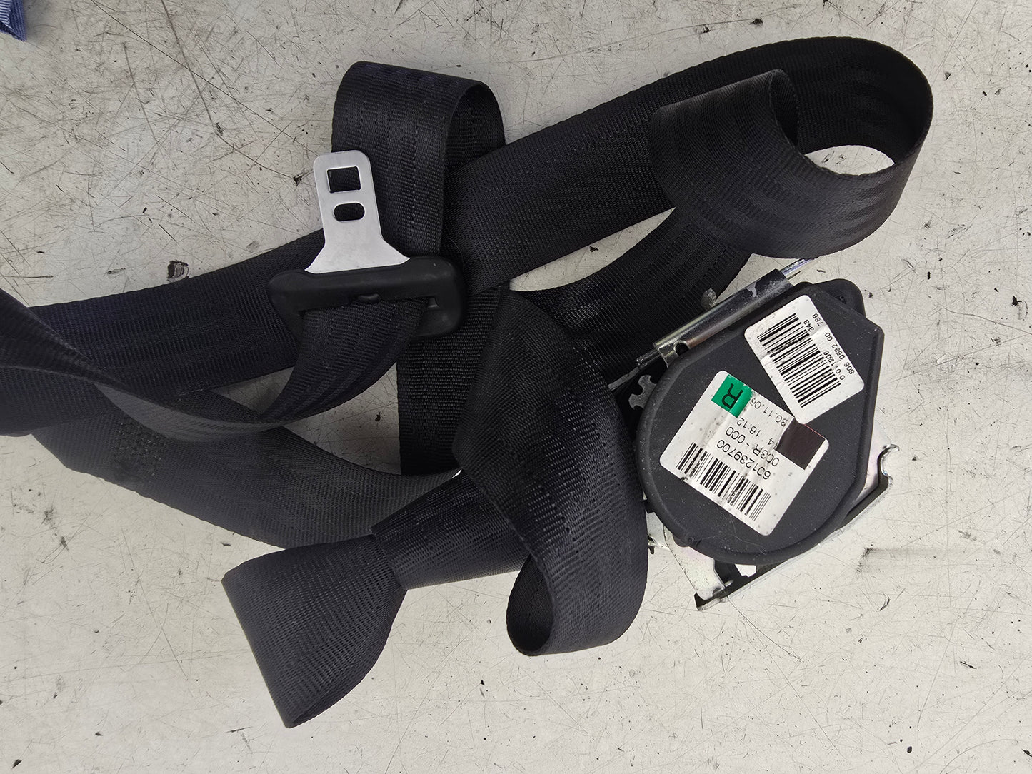 2003-2018 Volvo XC90 Right Rear Seat Belt 6841768