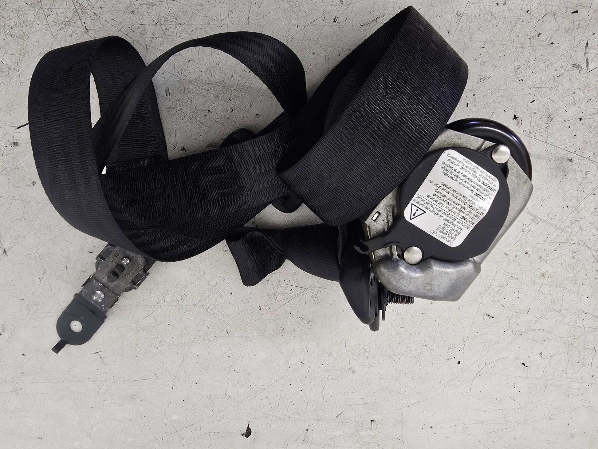 2003-2018 Volvo XC90 Right Rear Seat Belt 6841768