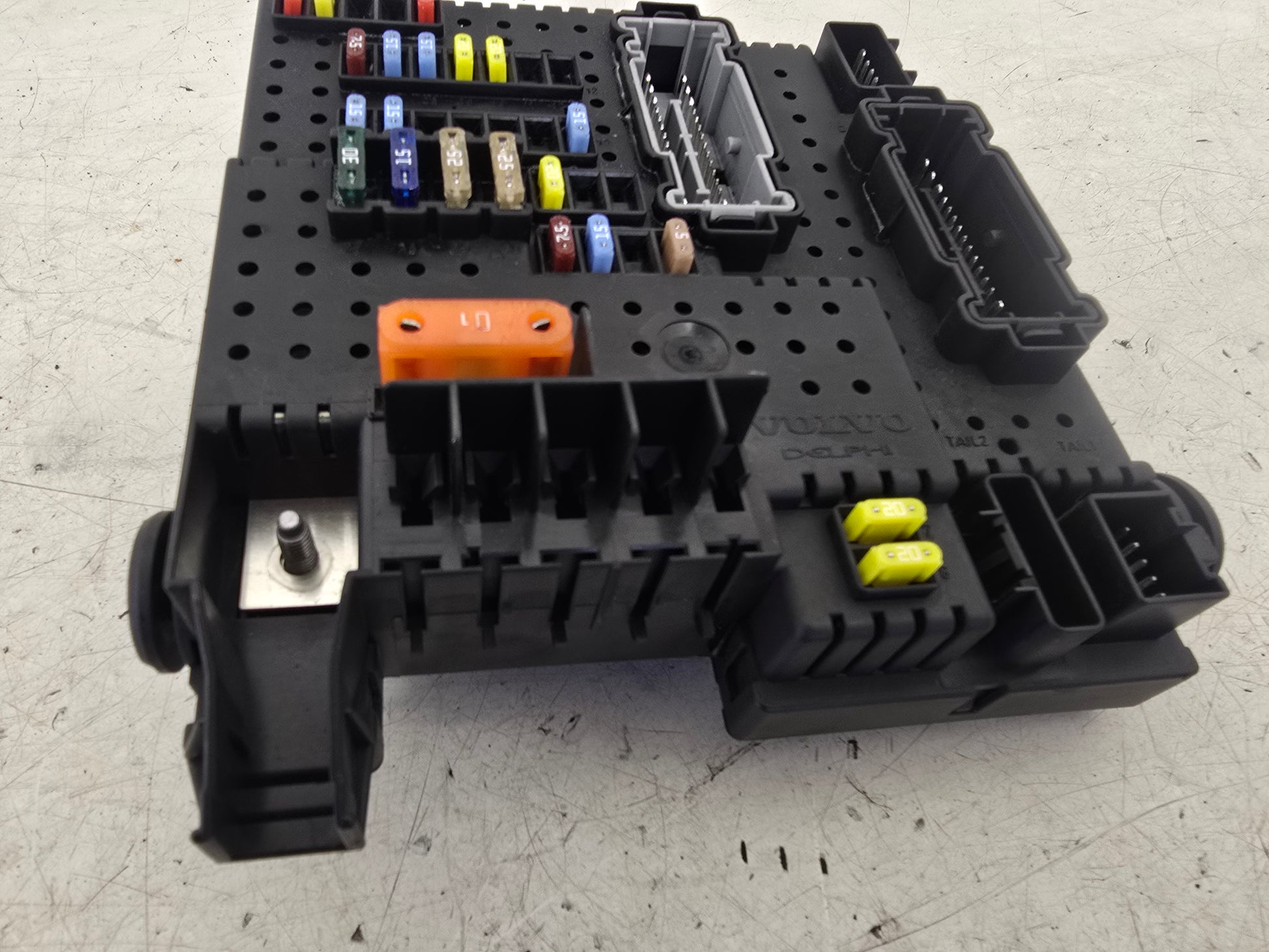 2003-2014 Volvo XC90 Rear Electronic Module REM 30786646