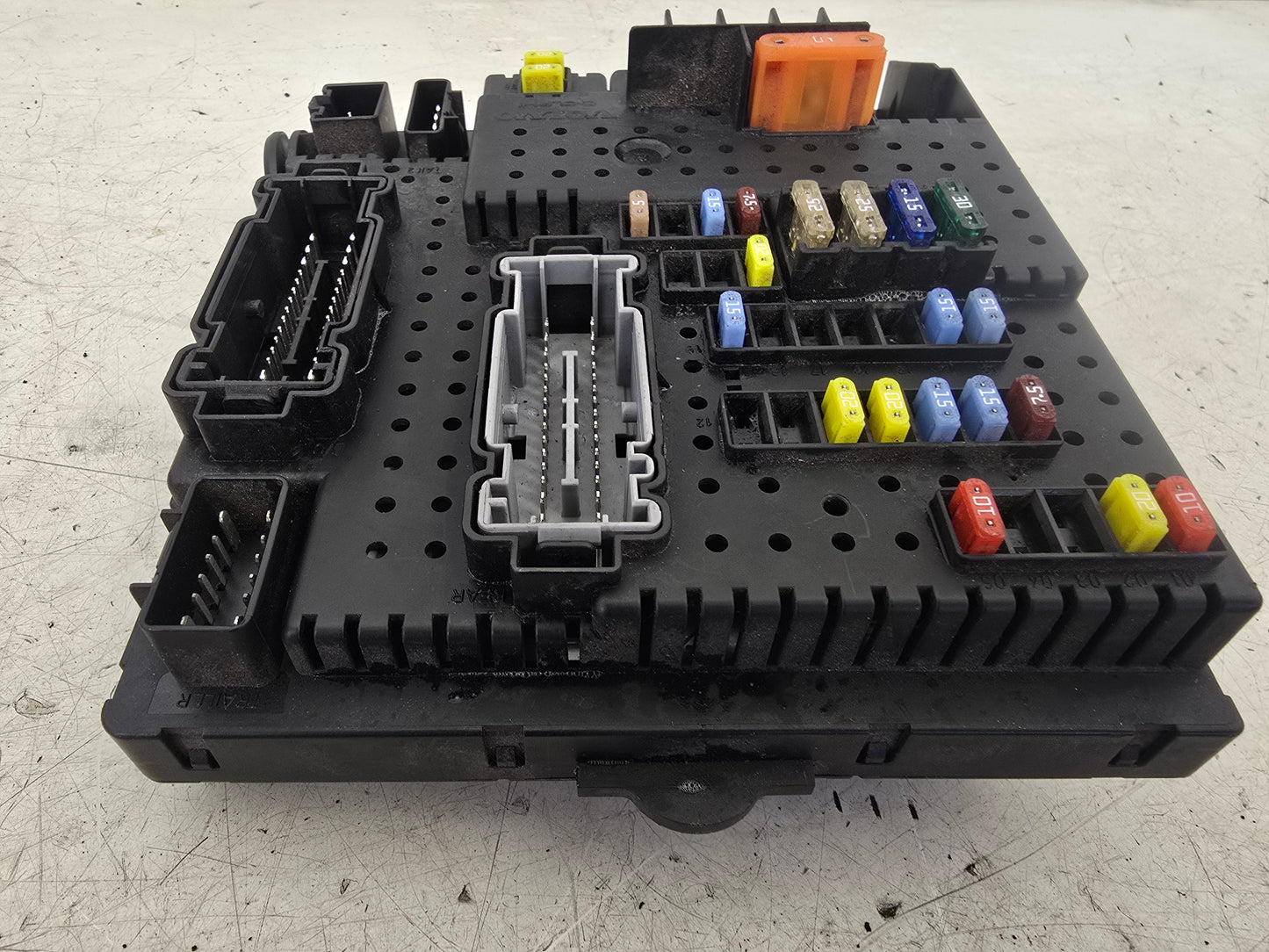 2003-2014 Volvo XC90 Rear Electronic Module REM 30786646