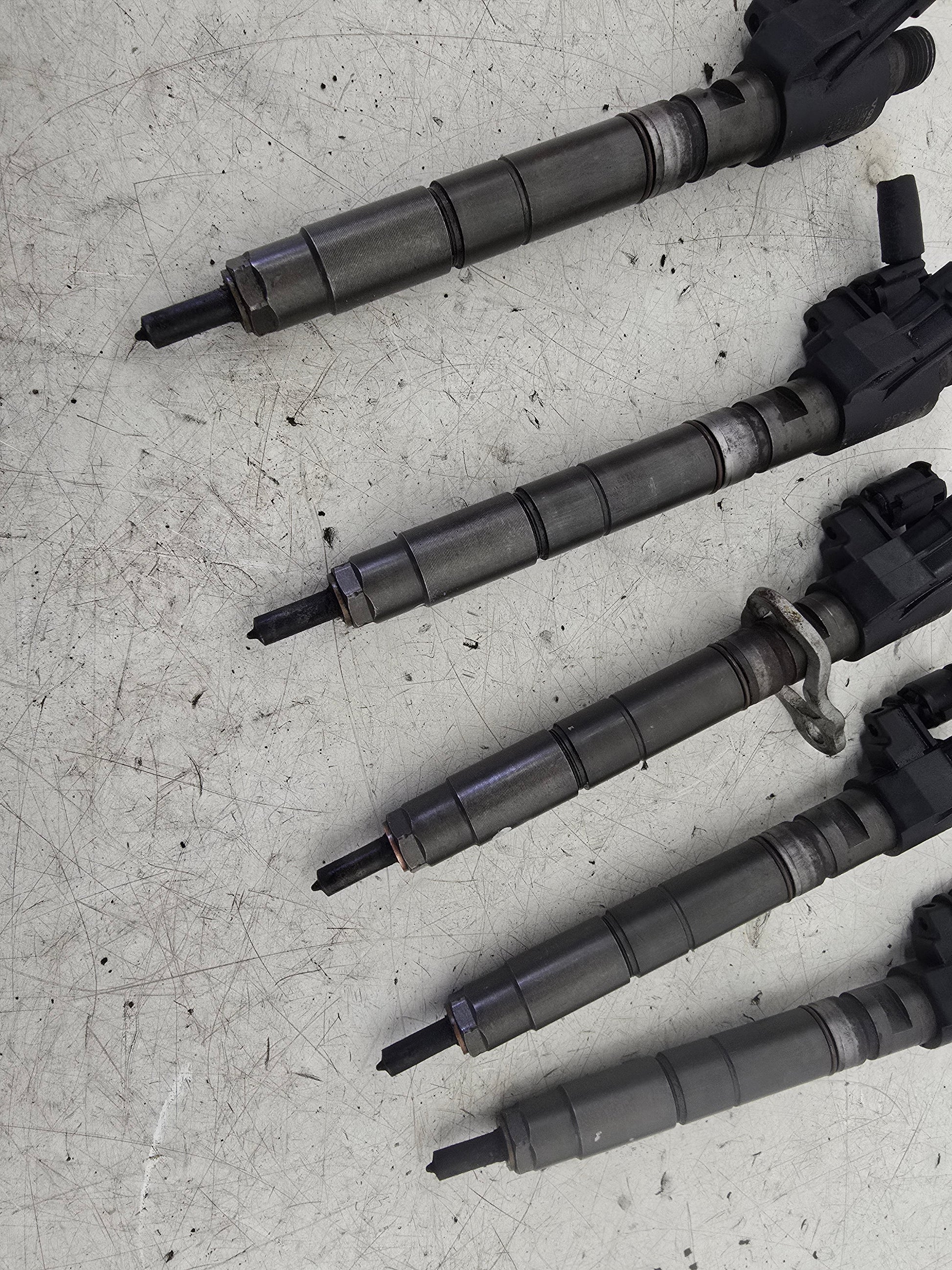 2012 Volvo V60 D3 Diesel Injectors Set 31303238 0445116046