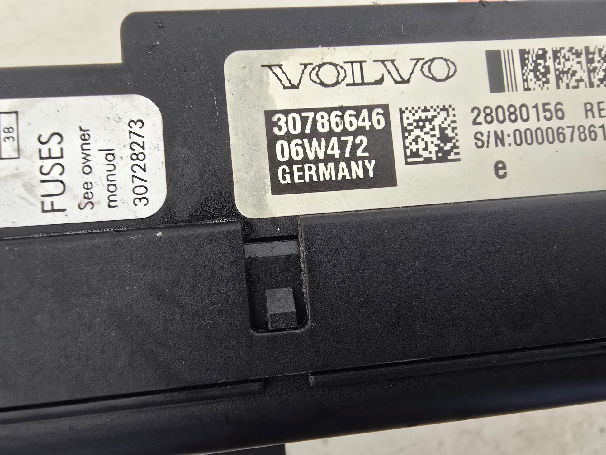 2003-2014 Volvo XC90 Rear Electronic Module REM 30786646