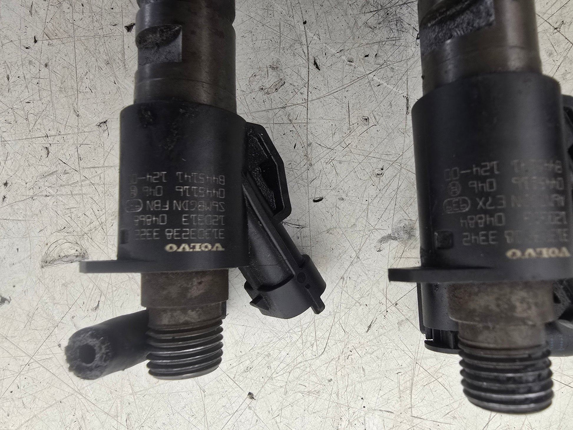 2012 Volvo V60 D3 Diesel Injectors Set 31303238 0445116046