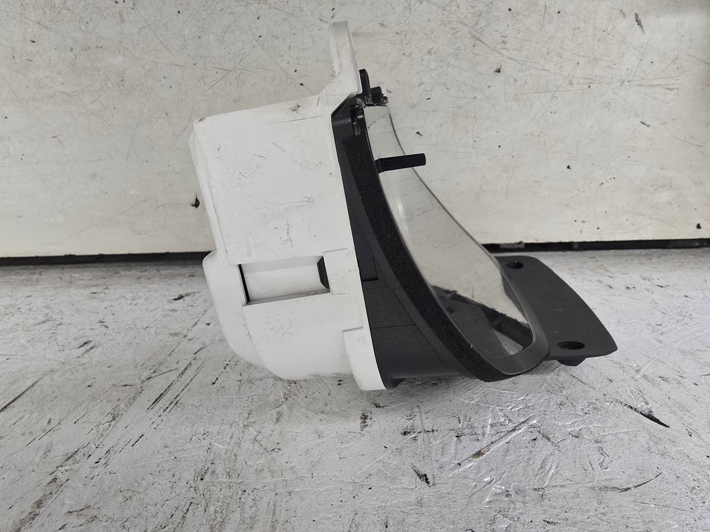 2011-2018 Volvo V60 D3 Instrument Cluster Speedo Clocks 31343330AA
