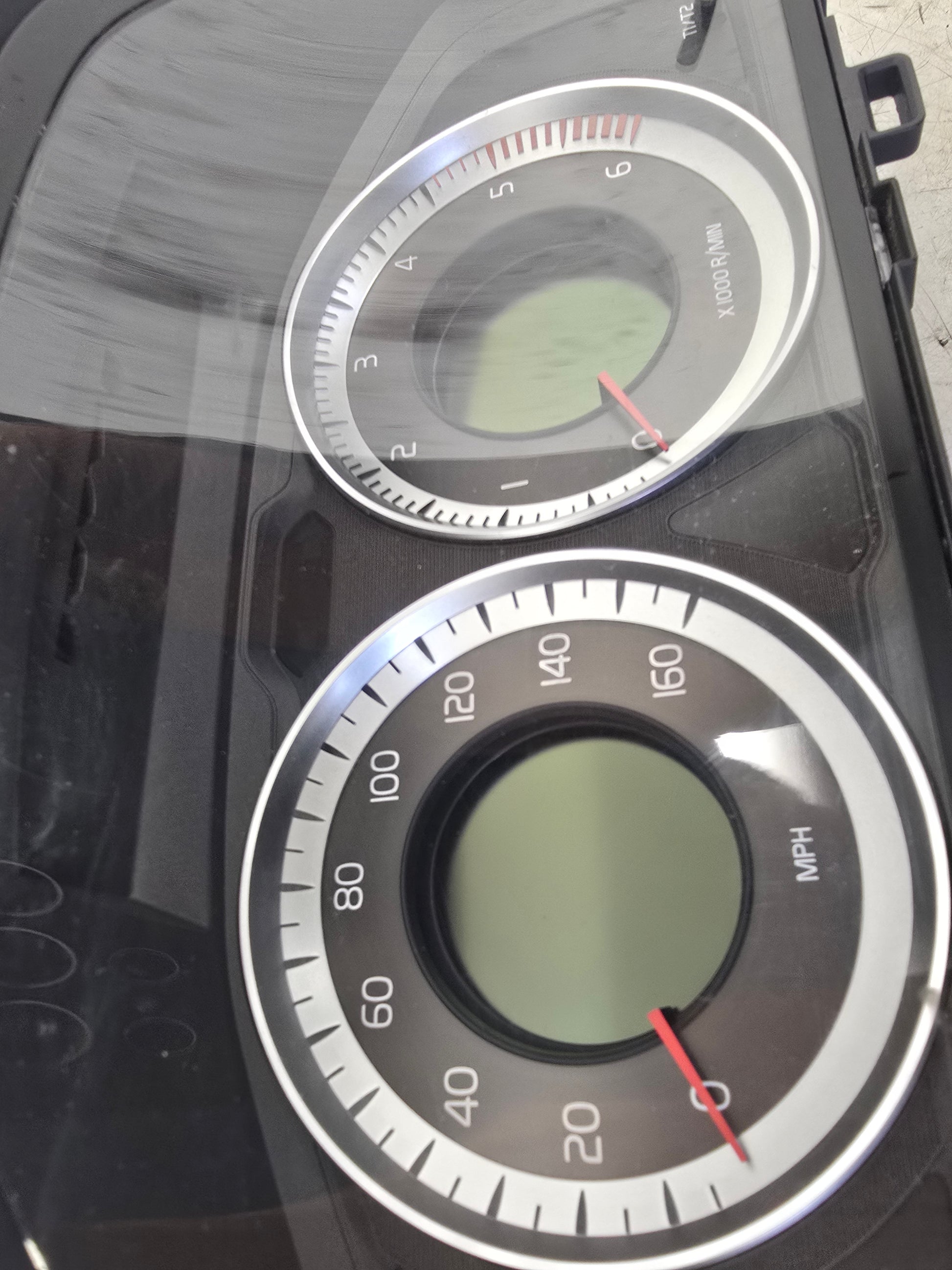 2011-2018 Volvo V60 D3 Instrument Cluster Speedo Clocks 31343330AA