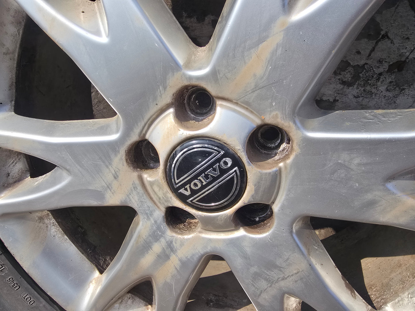 2002-2014 Volvo XC90 18-Inch Atlantis Alloy Wheel 30748436