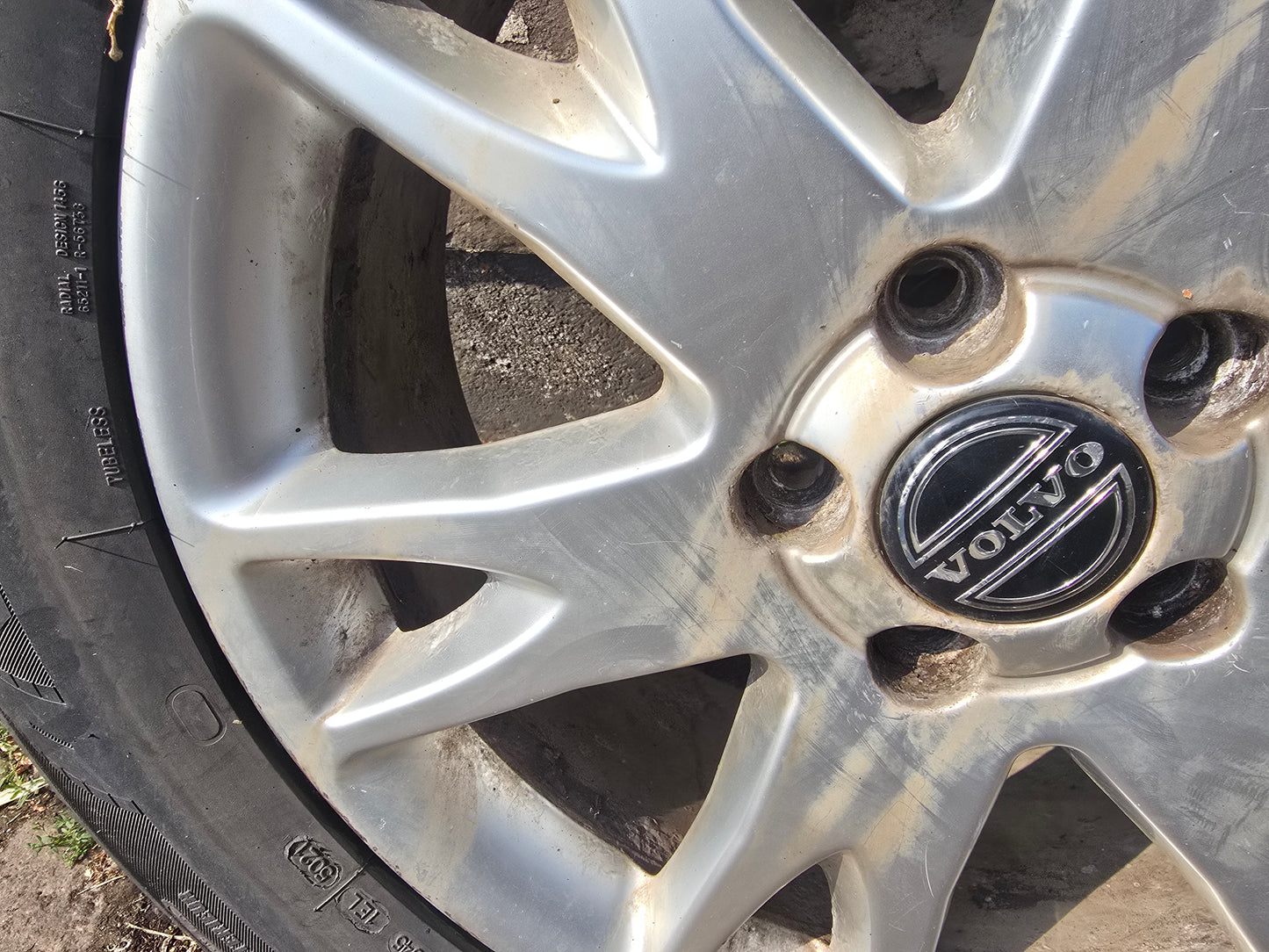 2002-2014 Volvo XC90 18-Inch Atlantis Alloy Wheel 30748436