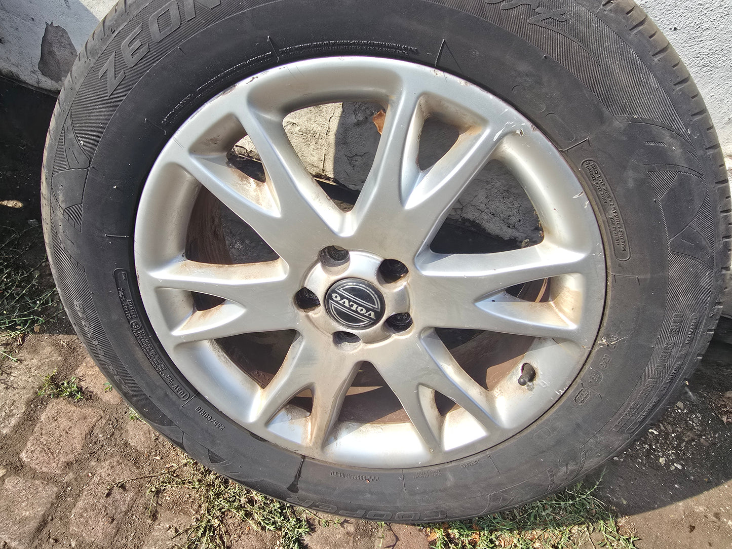 2002-2014 Volvo XC90 18 Inch Atlantis Alloy Wheel 30748436