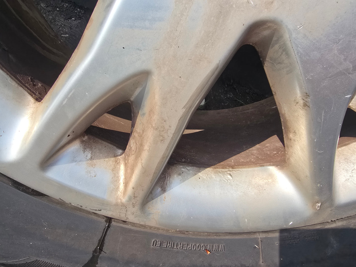 2002-2014 Volvo XC90 18 Inch Atlantis Alloy Wheel 30748436