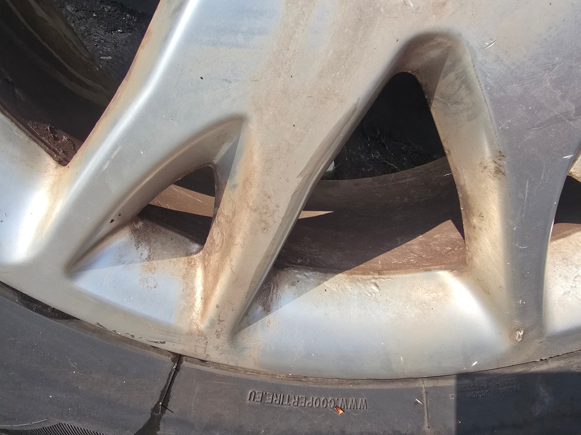 2002-2014 Volvo XC90 18 Inch Atlantis Alloy Wheel 30748436