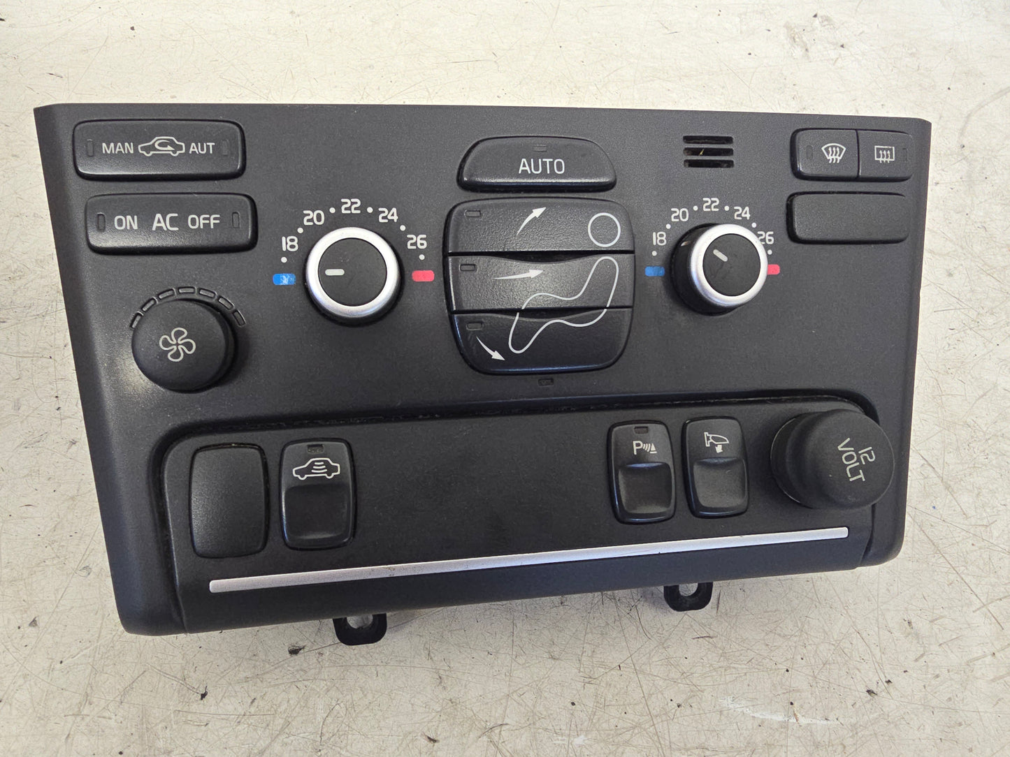 2003-2014 Volvo XC90 Heater Control Panel 30782329