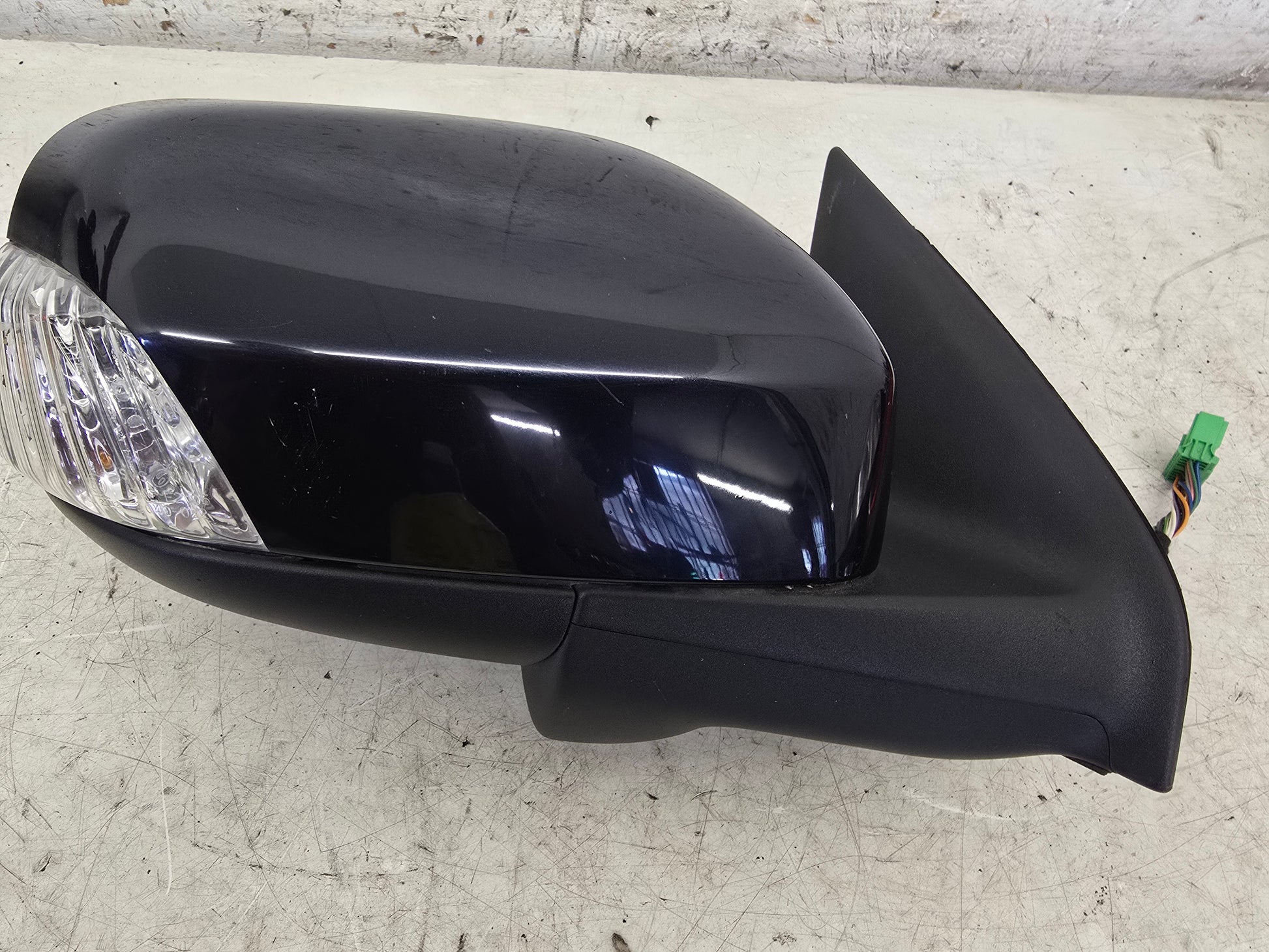 2006 Volvo XC90 D5 Series I Right Driver Door Mirror Blue 2401cc Diesel Auto