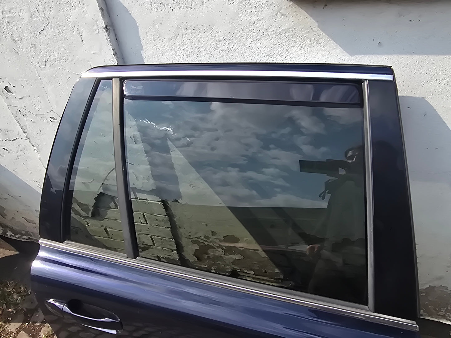 2006-2013 Volvo XC90 D5 Rear Driver Side Door Blue 379256