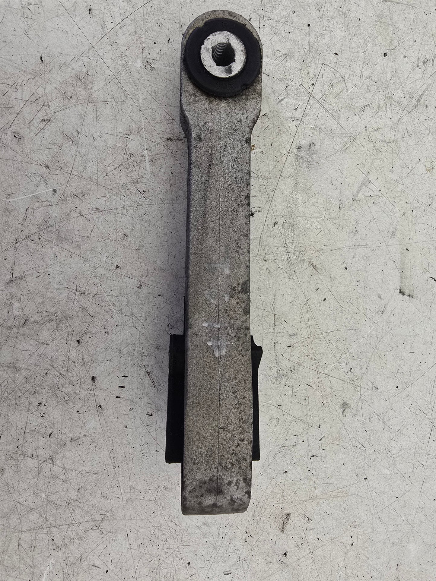 2015 Volvo V40 2.0 D2 Upper Right Engine Mount 31359642