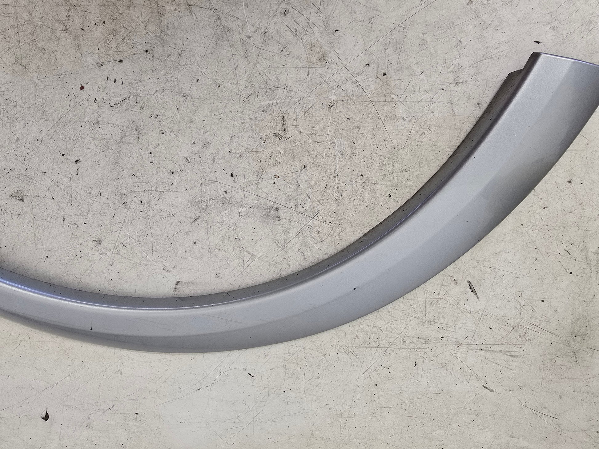 2007-2012 Volvo C30 Left Rear Wheel Arch Moulding 30779140