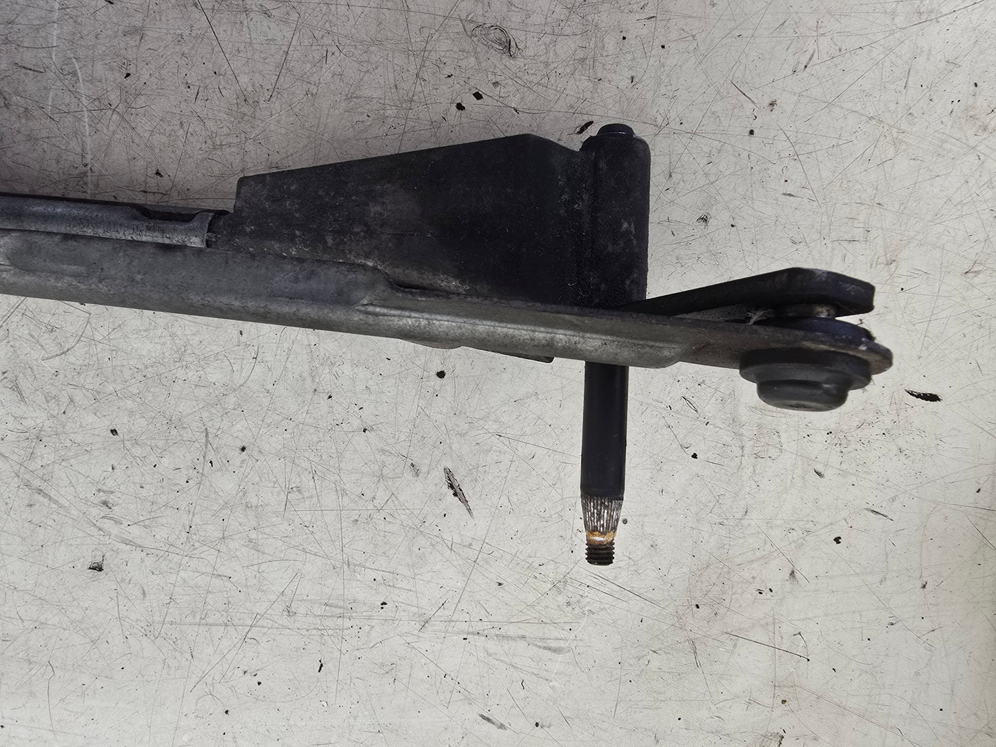2002-2013 Volvo XC90 MK1 Front Left Passenger Seat Belt 30661912