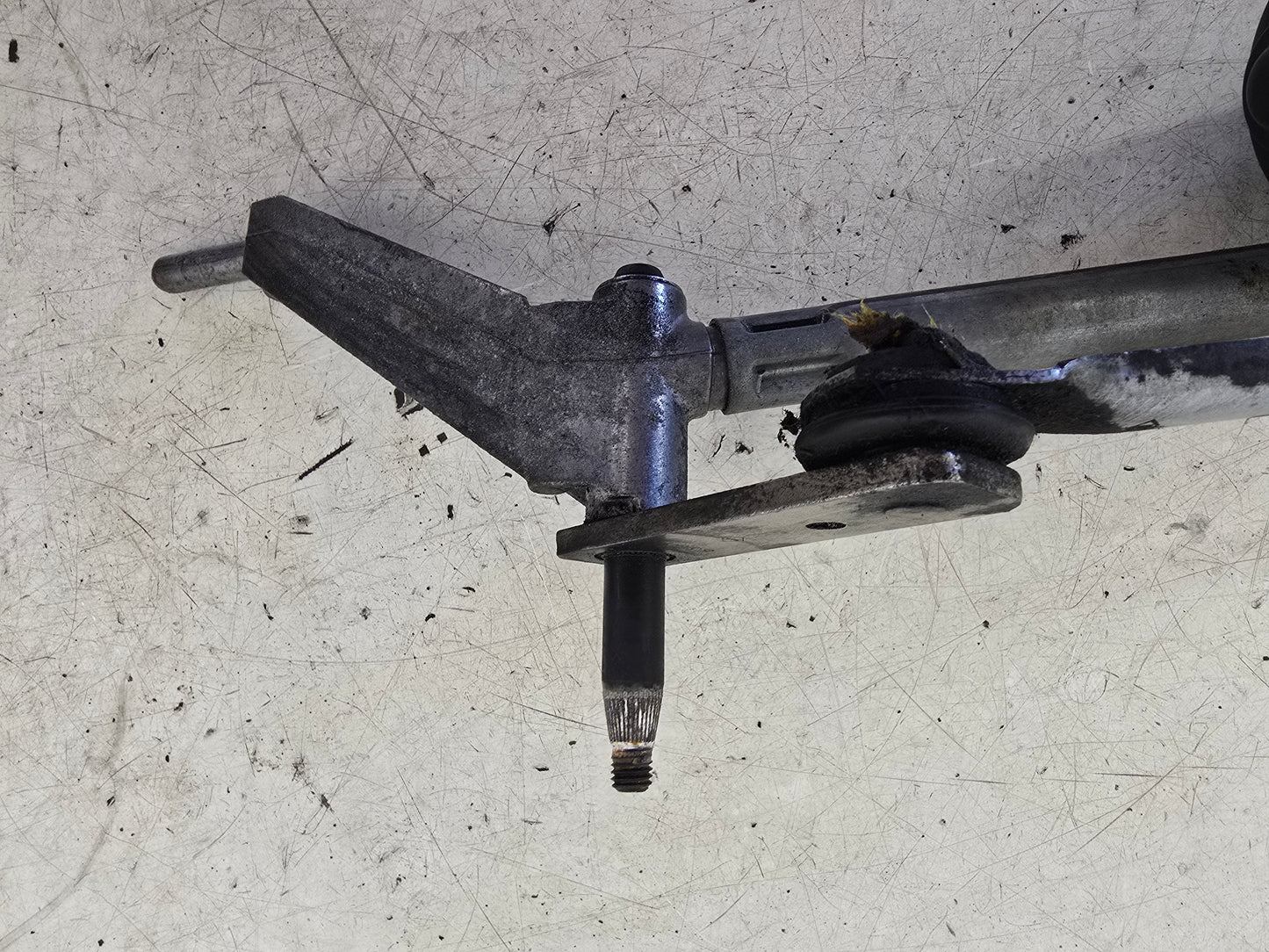 2002-2013 Volvo XC90 MK1 Front Left Passenger Seat Belt 30661912