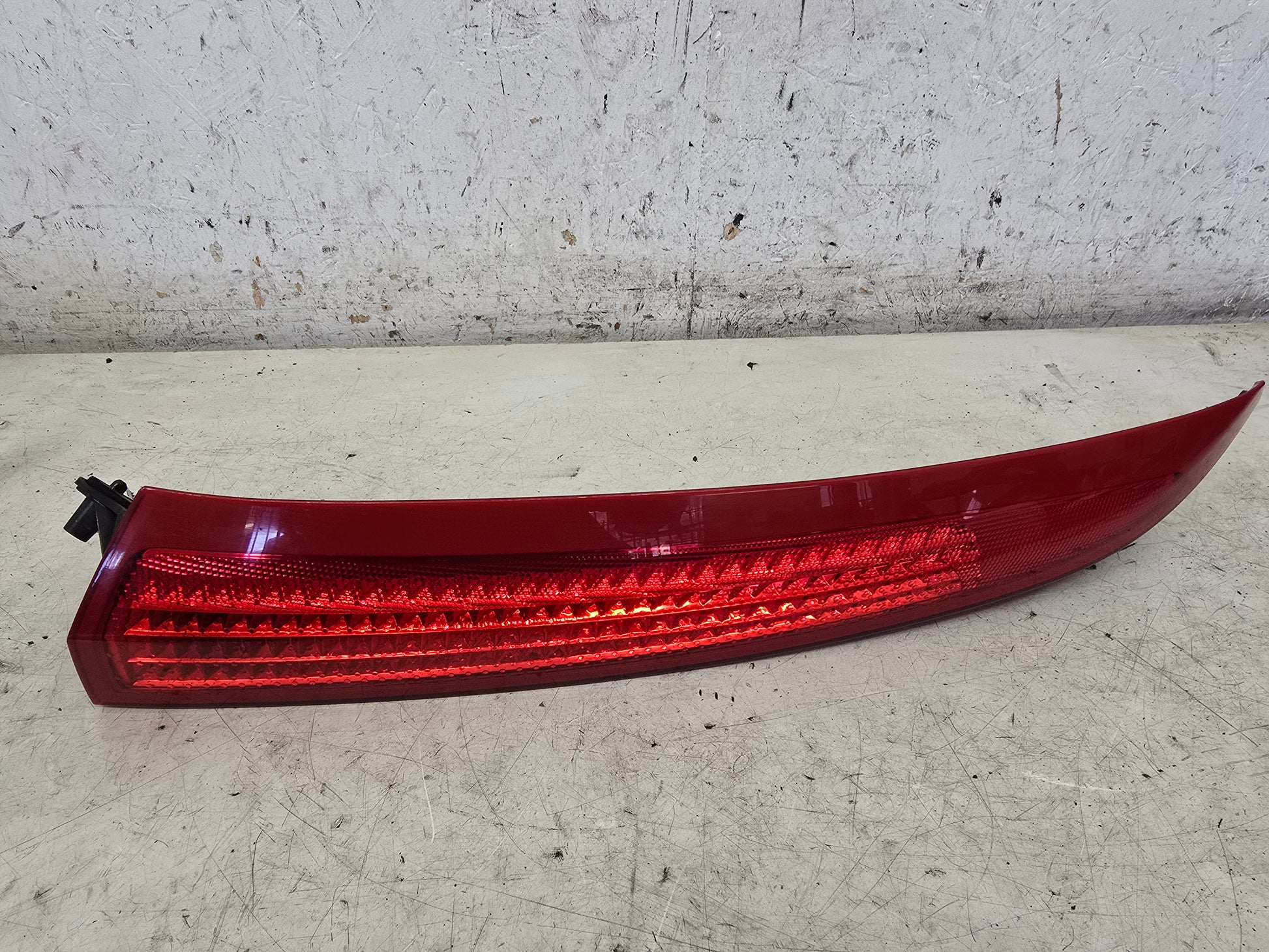2002-2012 Volvo XC90 Left Rear Light 30698141