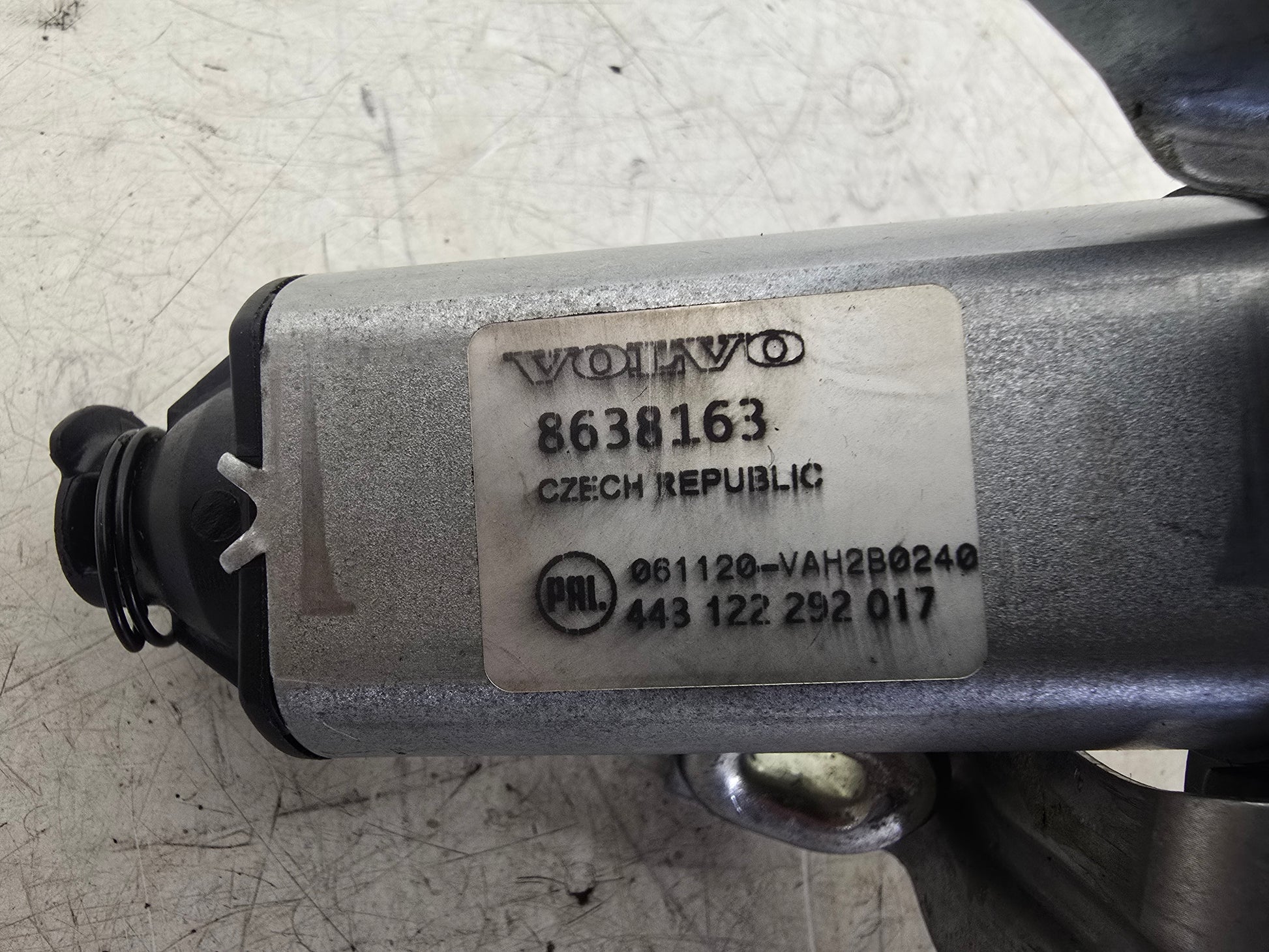 2003-2014 Volvo XC90 D5 Rear Wiper Motor 8638163