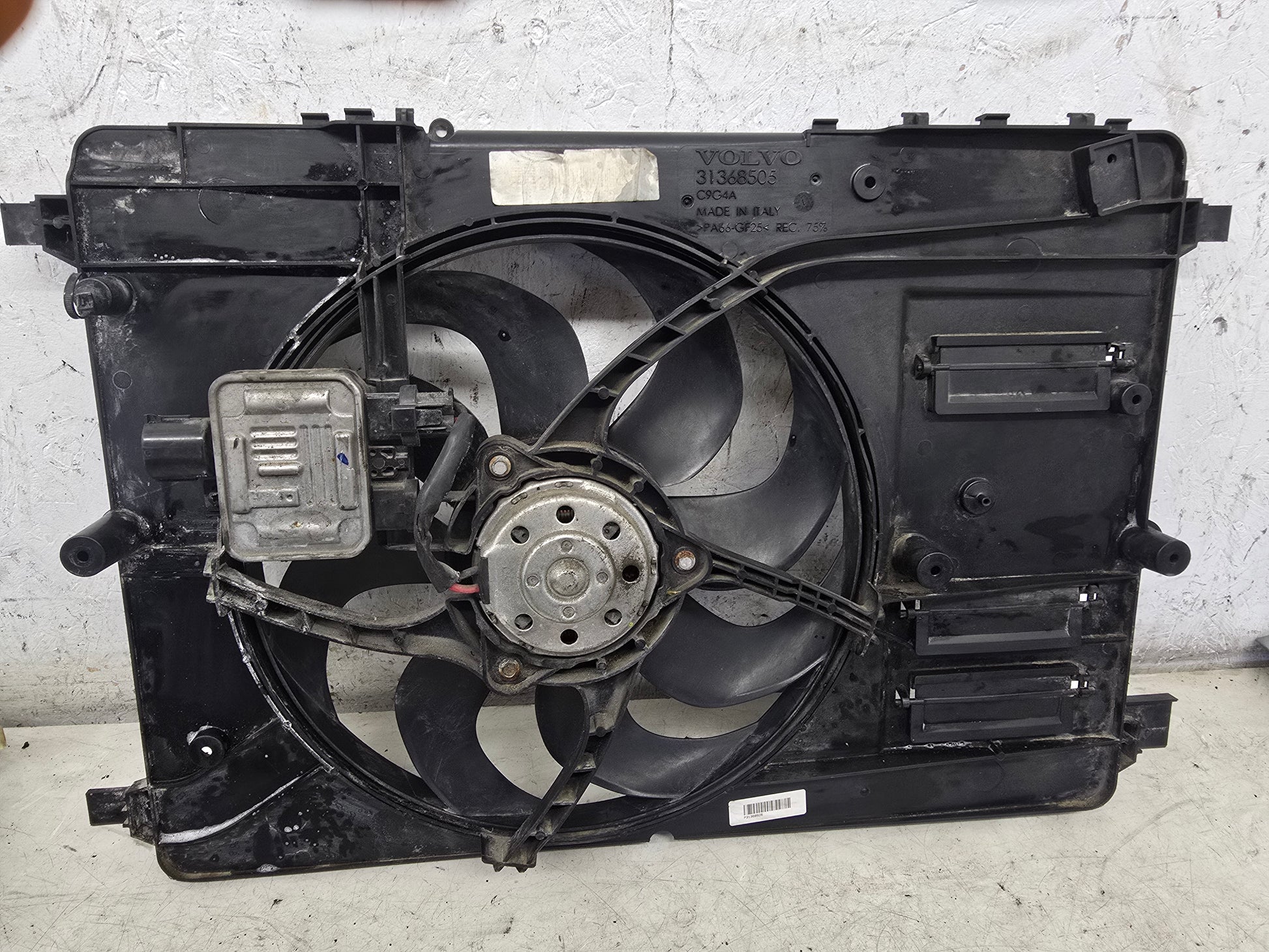 2012-2020 Volvo V60 D3 Radiator Cooling Fan 31368505