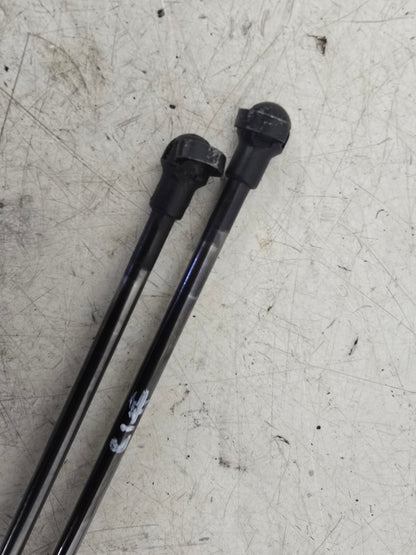 2005-2010 Volvo XC90 D5 Bonnet Support Struts Rams Pair 30634580