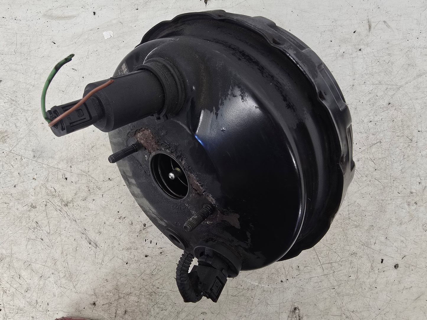 2003-2014 Volvo XC90 D5 Brake Booster 30793681