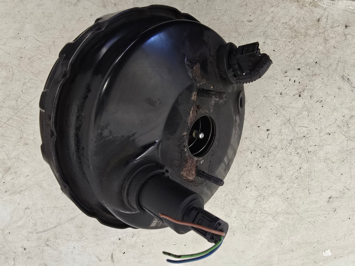 2003-2014 Volvo XC90 D5 Brake Booster 30793681